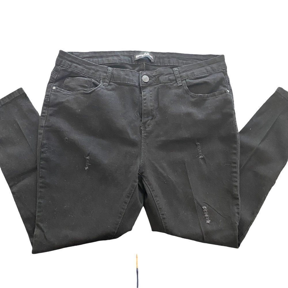 Honey & Bristle distress black skinny jeans size 16